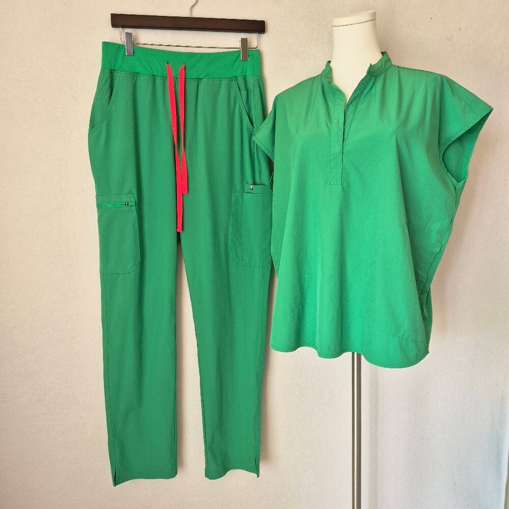 Figs Women's Emerald Green Scrub Top and Pants with Hot Pink Drawcord
